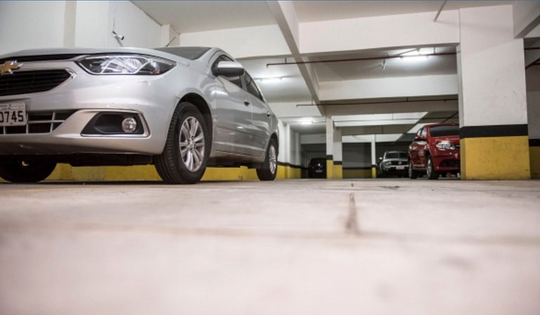 3 quartos com garagem a 3 quadras da praia
