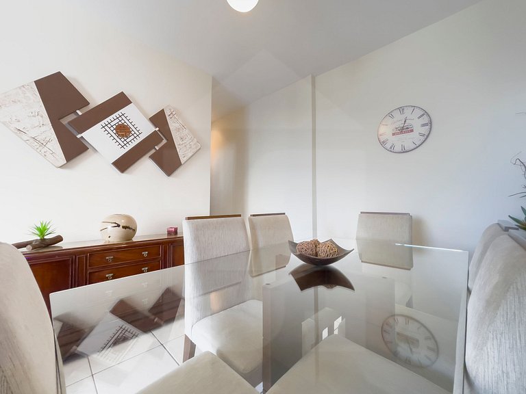 Suite con balcón y vista al mar en Barra, piscina | Haelo