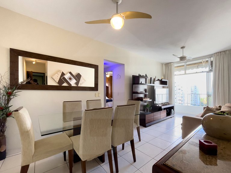Suite con balcón y vista al mar en Barra, piscina | Haelo