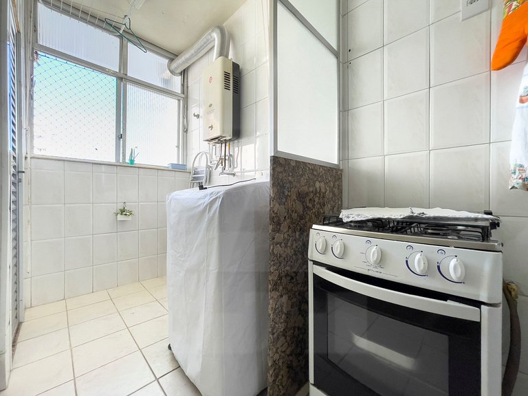 Suíte com varanda vista mar na Barra, com piscina | Haelo