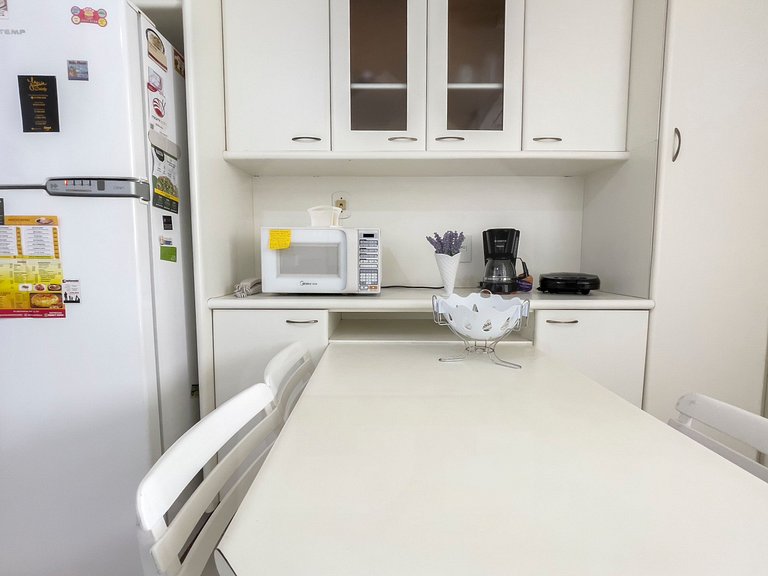 Suite con balcón y vista al mar en Barra, piscina | Haelo
