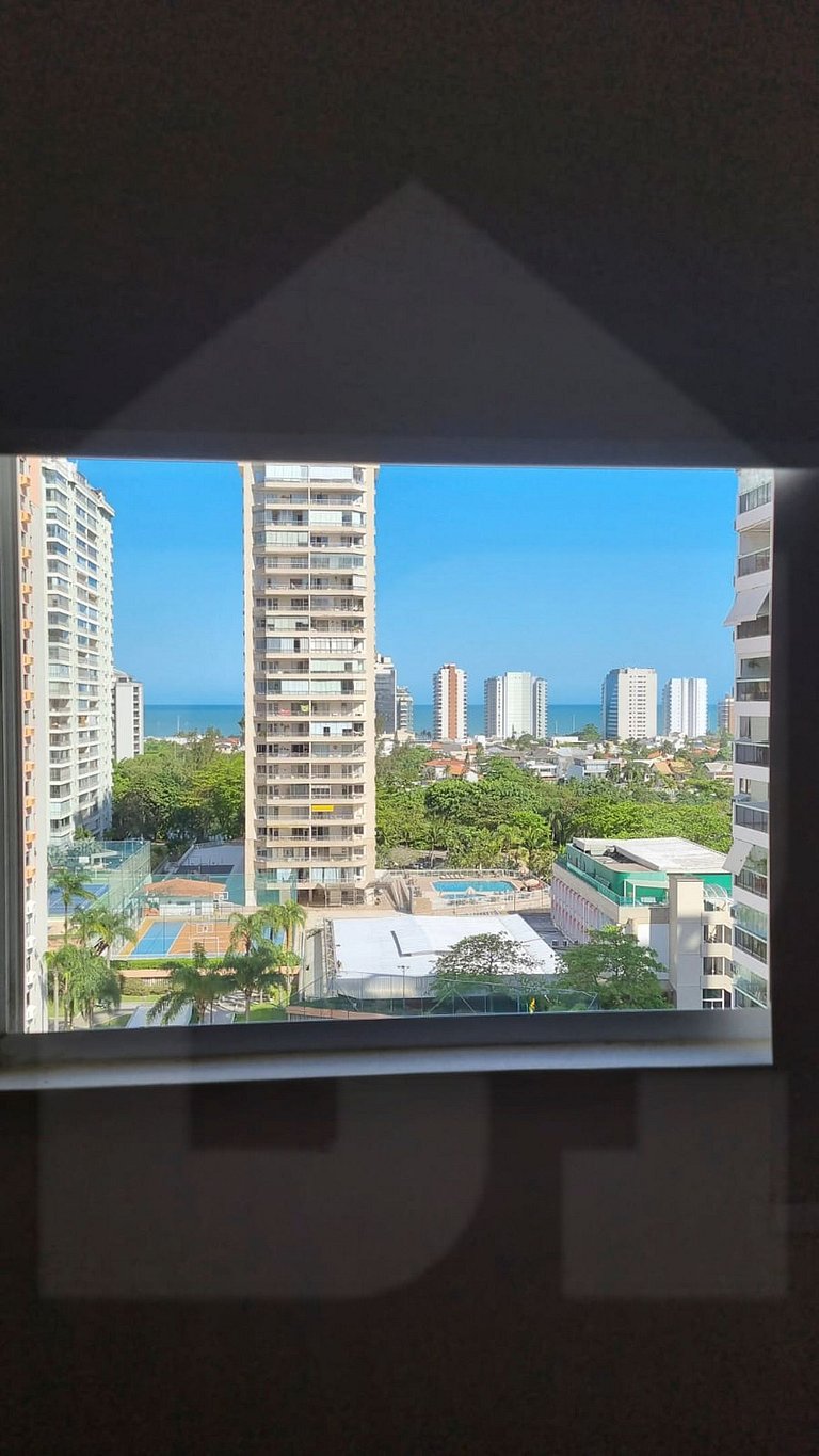 Suite con balcón y vista al mar en Barra, piscina | Haelo