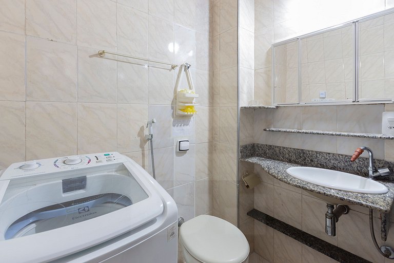 Retreat in Leme, 2 min walk to the beach | Haelo
