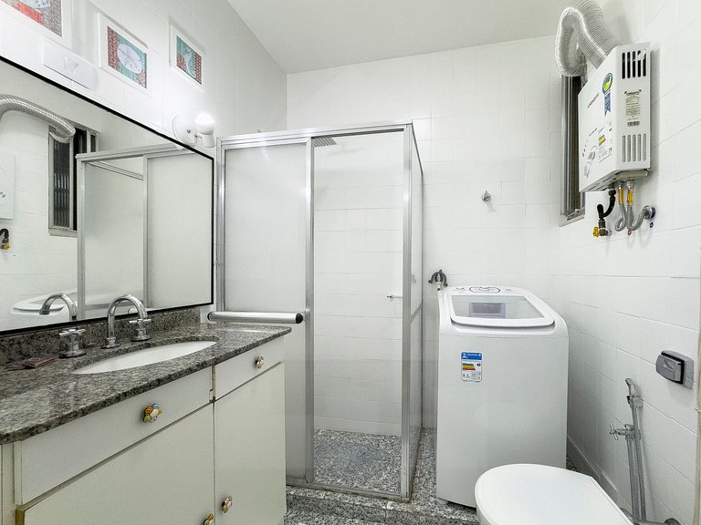 1 bedroom on Rua Santa Clara, 3 min to the beach | Haelo
