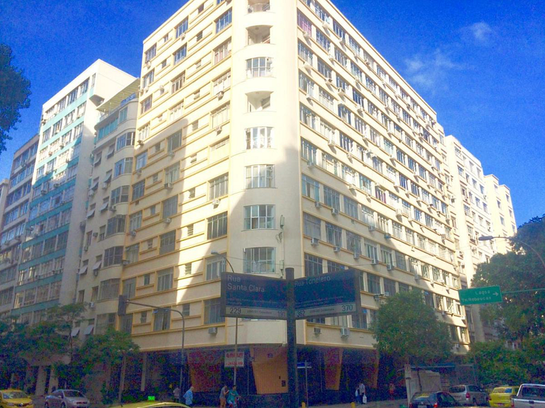 1 bedroom on Rua Santa Clara, 3 min to the beach | Haelo