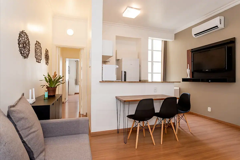 Comodidad a Pasos de la Playa en Copacabana