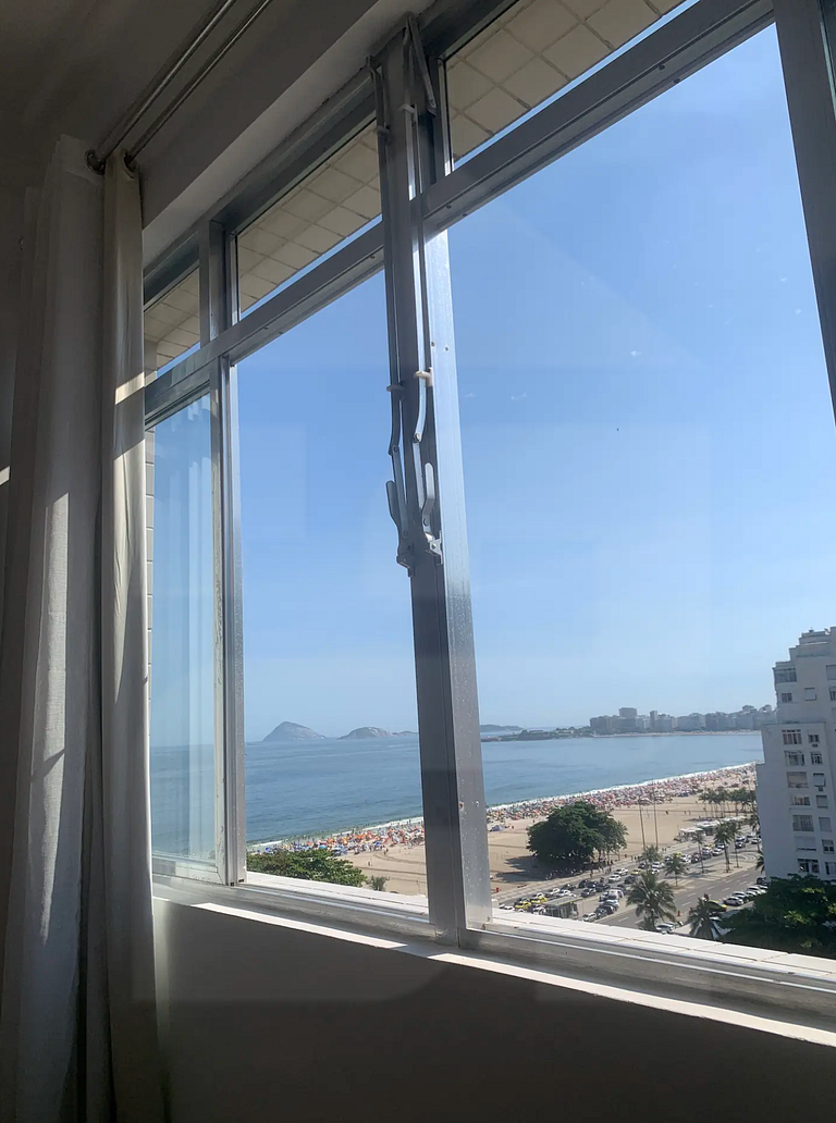 Stunning ocean view in Copacabana!