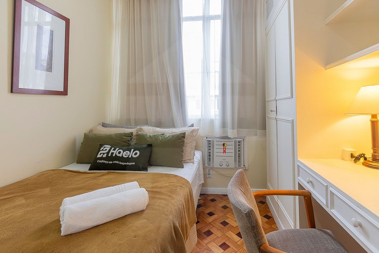 By the Beach between Copacabana and Ipanema