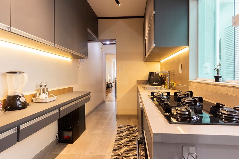 By the Beach between Copacabana and Ipanema