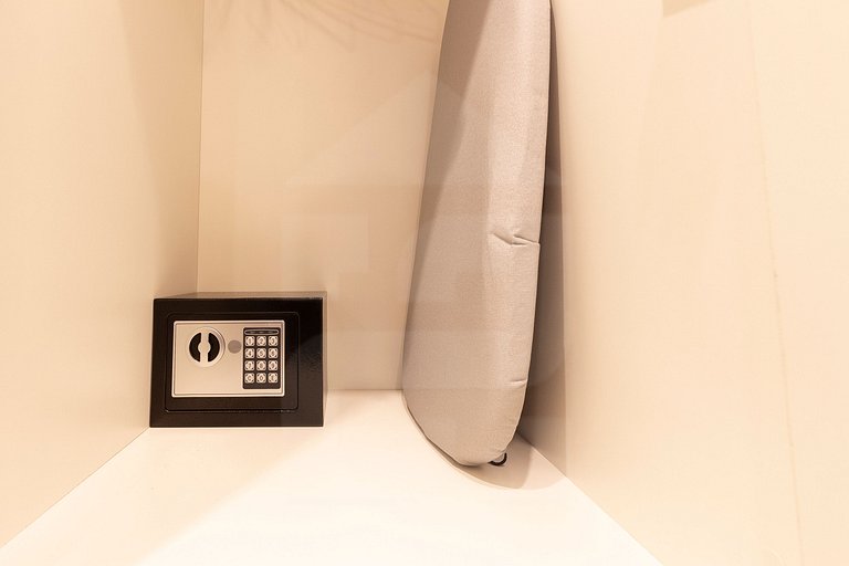 Studio moderno no Leme para casais, com split | Haelo