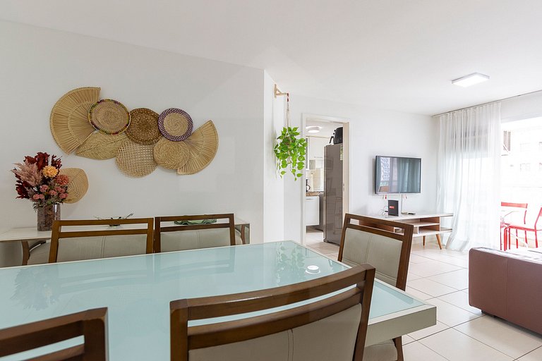 Comfortable 2BR Apt 5 Min to the Beach