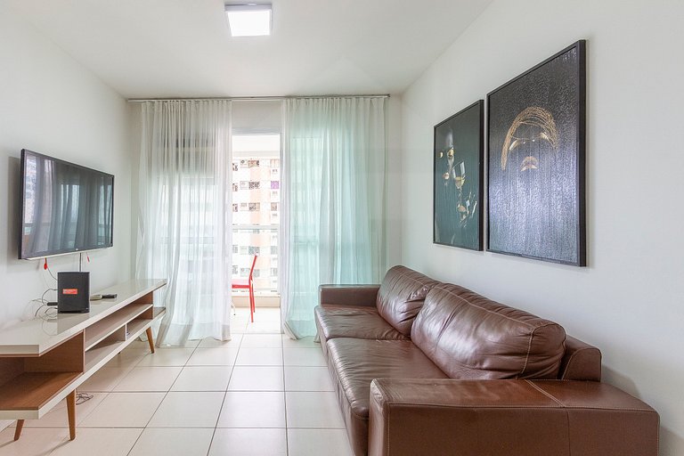 Comfortable 2BR Apt 5 Min to the Beach