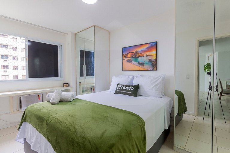 Comfortable 2BR Apt 5 Min to the Beach