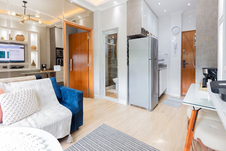 500 Mbps internet, 100 m to beach, near metro
