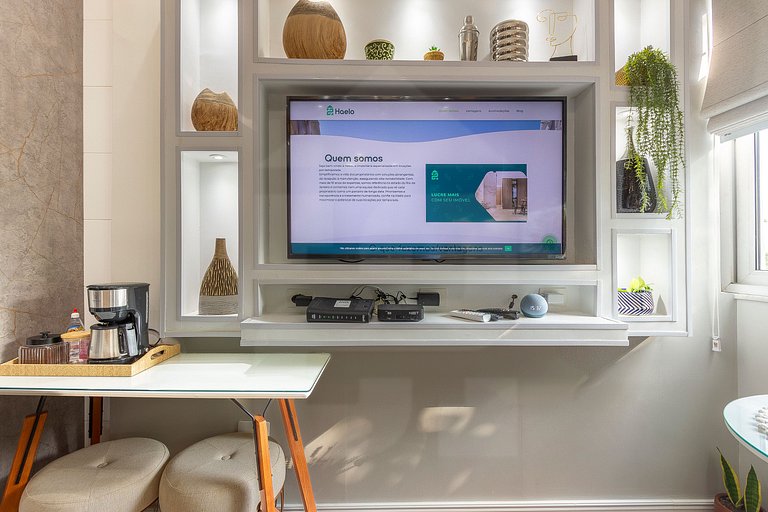 500 Mbps internet, 100 m to beach, near metro