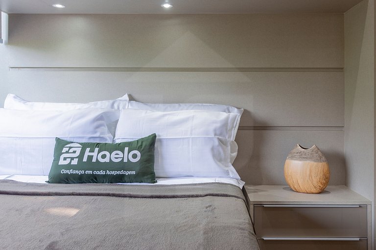 500 Mbps internet, 100 m to beach, near metro