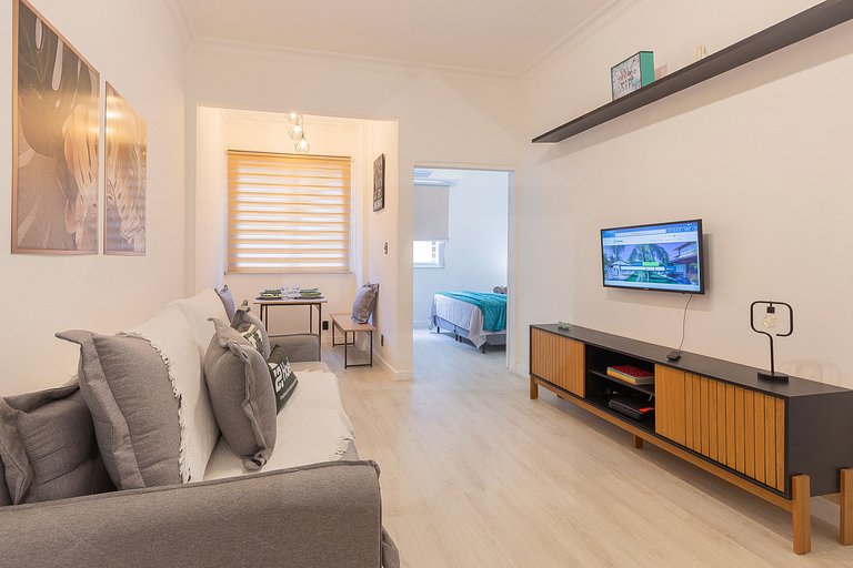 Just Steps from the Beach – Spacious and Comfortable