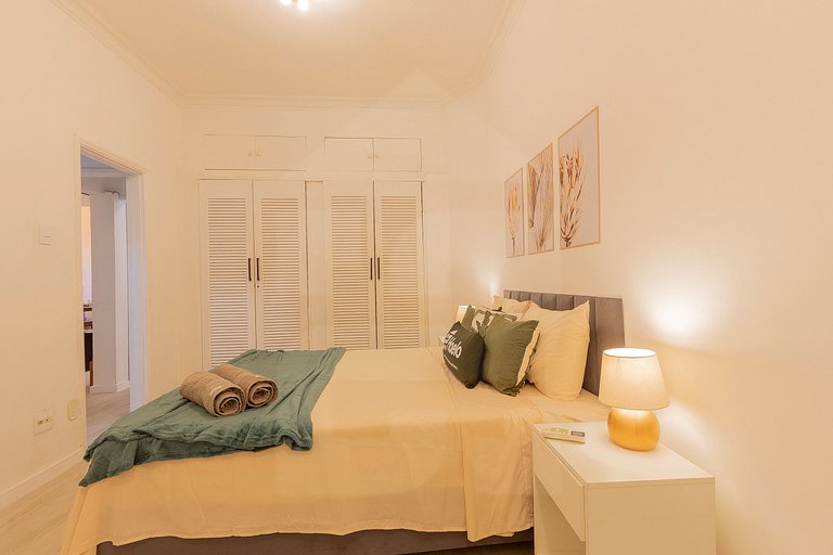 Just Steps from the Beach – Spacious and Comfortable