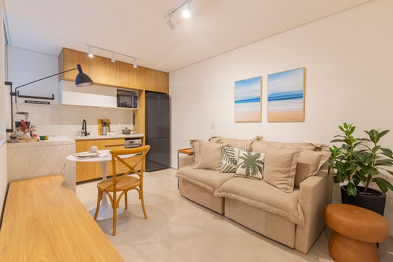Cozy Retreat in Ipanema, Near Leblon