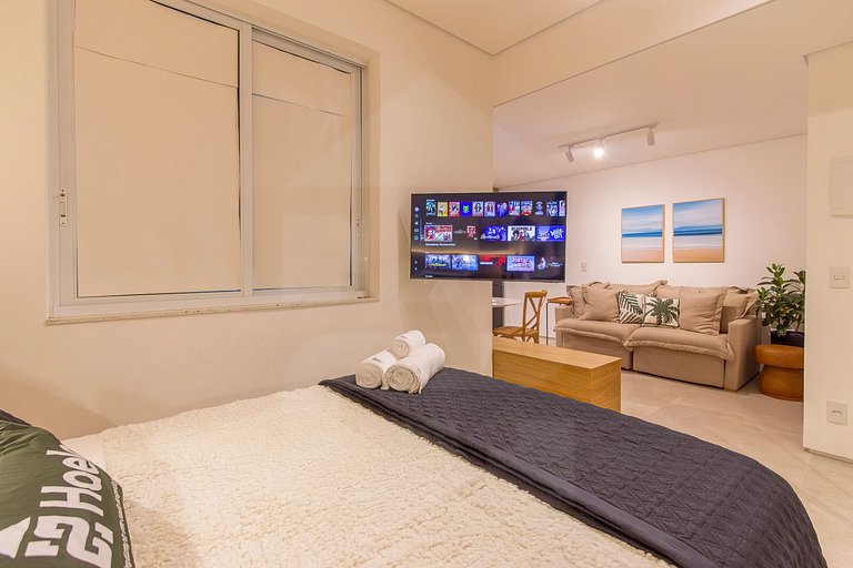 Cozy Retreat in Ipanema, Near Leblon