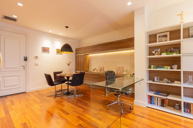 Piscina, academia e spa no coração do Rio