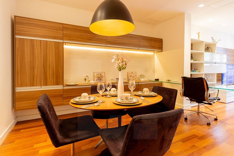 Piscina, academia e spa no coração do Rio