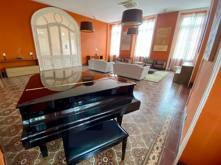 Piscina, academia e spa no coração do Rio