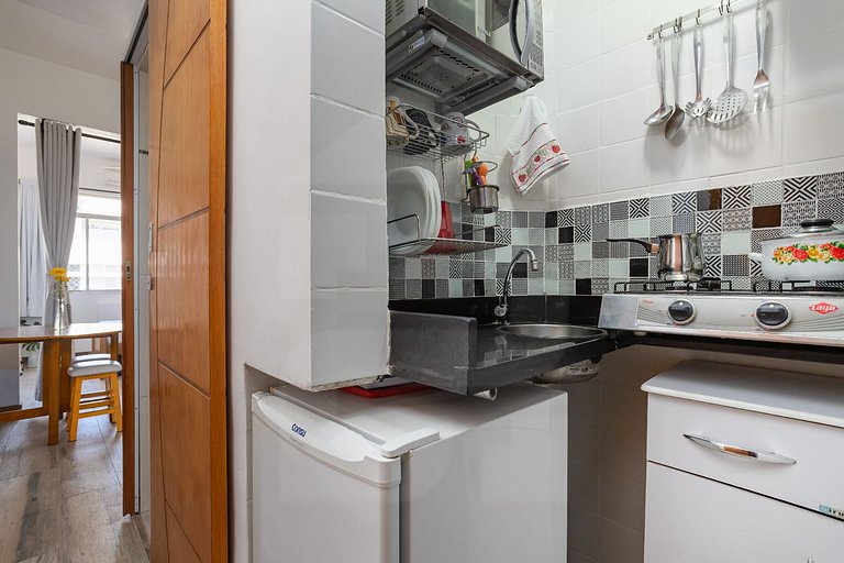 Apê reformado de 30 m² no coração de Copacabana