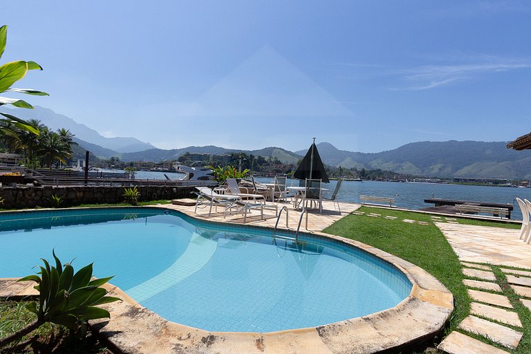 Refúgio de Paz à Beira-Mar em Angra dos Reis