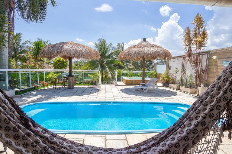 Beautiful ranch with lake and sea view in Maricá