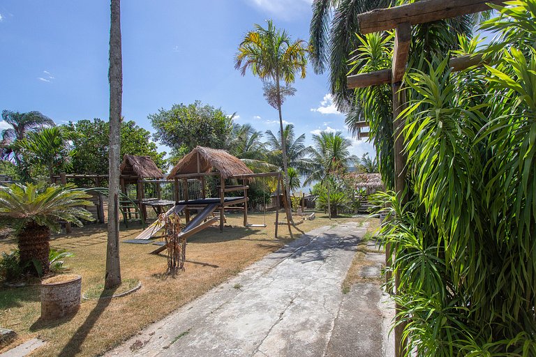 sitio con vista a la laguna y al mar en Maricá