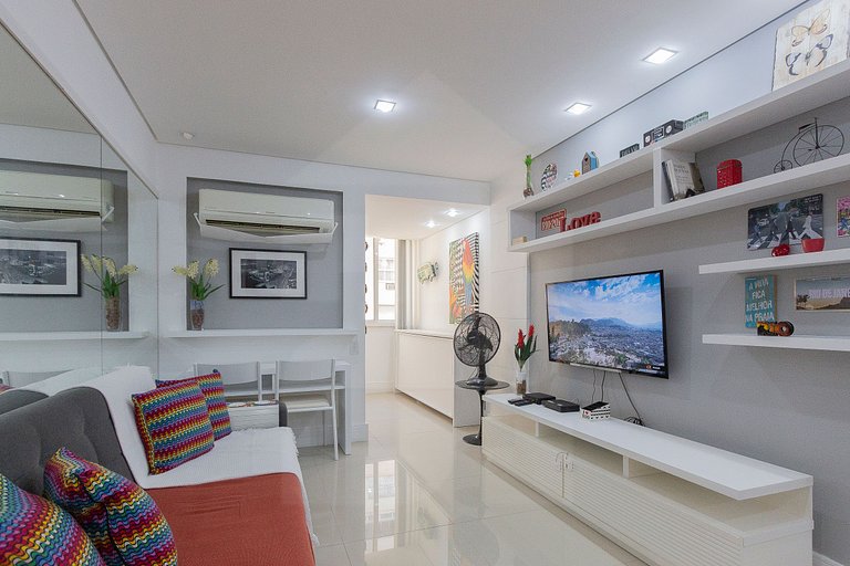 Moderno em Copacabana, Perto da Praia