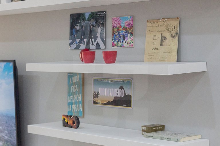 Moderno en Copacabana, Cerca de la playa