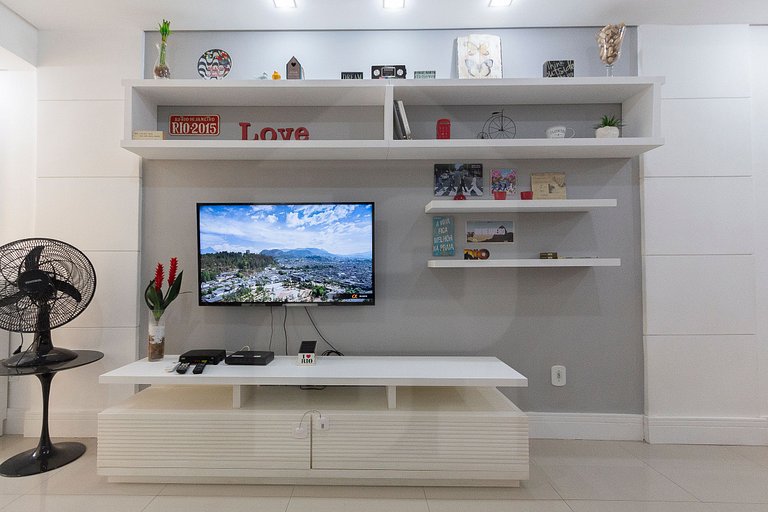 Modern in Copacabana, Close to the Beach