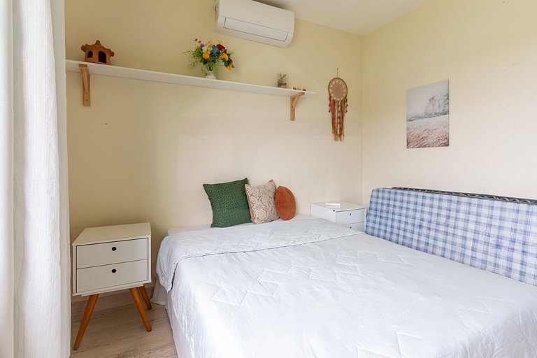 Charming House with Lagoon and Leisure in Arraial