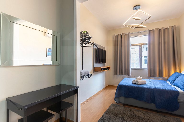 Charming Studio with Side View of the Beach