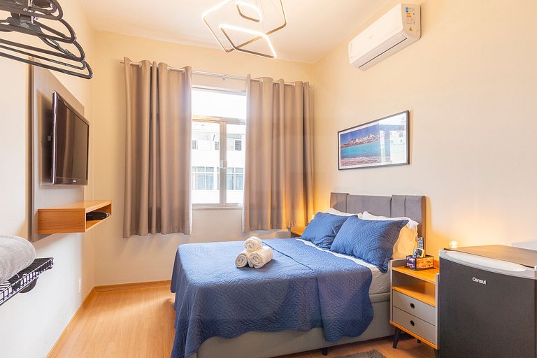 Charming Studio with Side View of the Beach