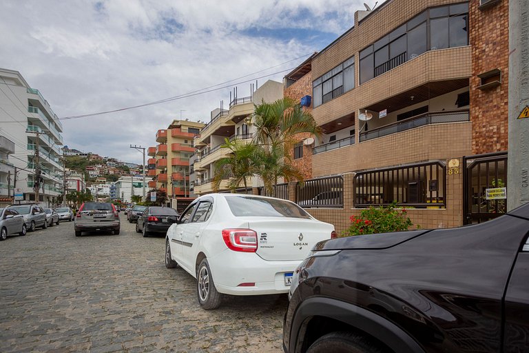 Apê a 3 min da Prainha, com 2 vagas em Arraial