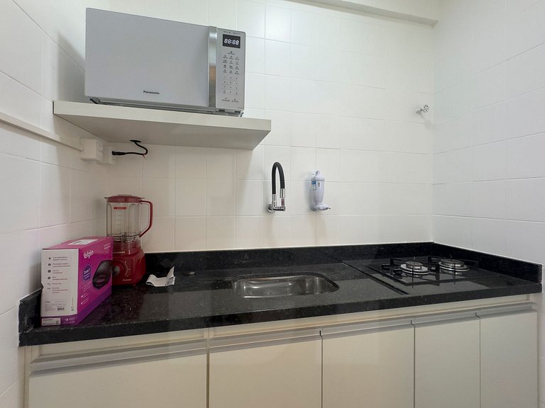 Spacious & Cozy by Copacabana Beach