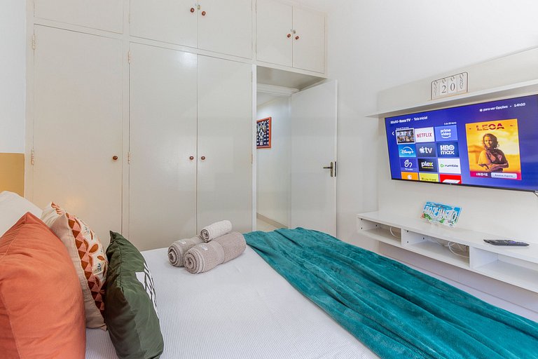 Cozy Retreat in Copacabana