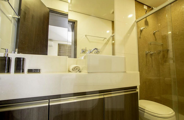 Simple and comfortable apartment in Copacabana