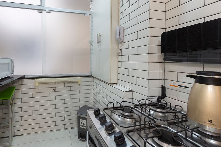 Excellent location in Copacabana, close to the sea