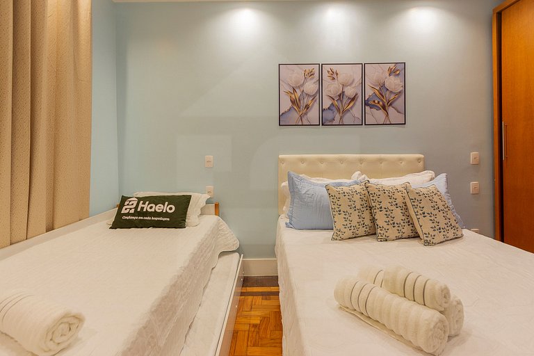 Excellent location in Copacabana, close to the sea