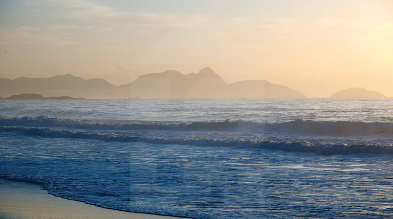 Excelente ubicación en Copacabana, cerca del mar.