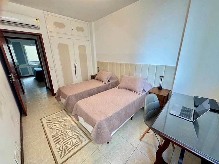 Sea View Comfort and Great Location