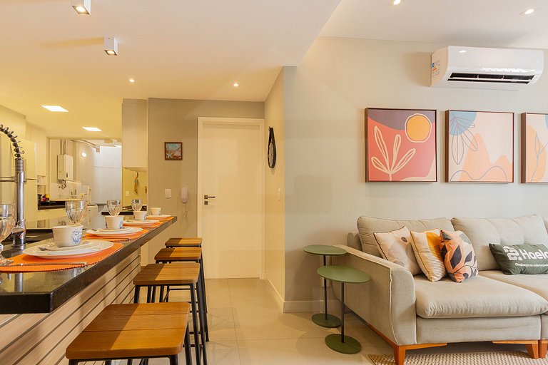 Apartment with Air Next to the Beach and Subway