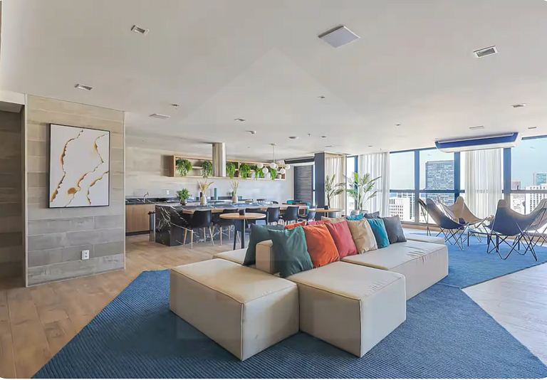 Studio Skylux Amazing Panoramic View