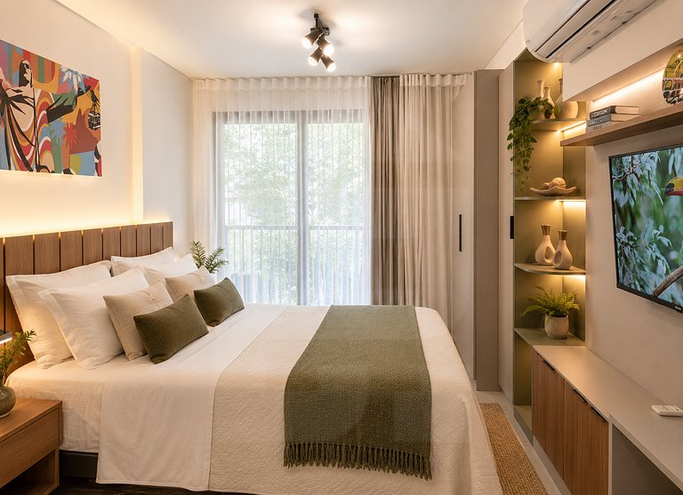 Studio no Skylux com piscina térmica e rooftop | Haelo