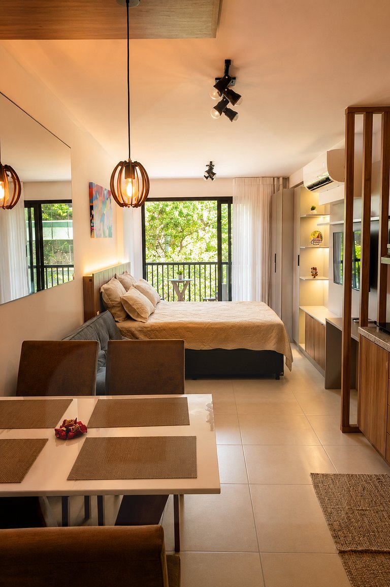 Studio no Skylux com piscina térmica e rooftop | Haelo