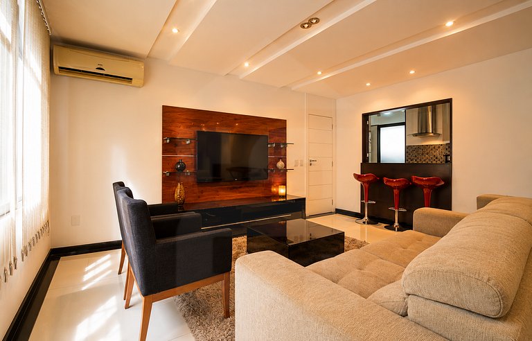 Copacabana Luxo Com Três Quartos CP01.335T